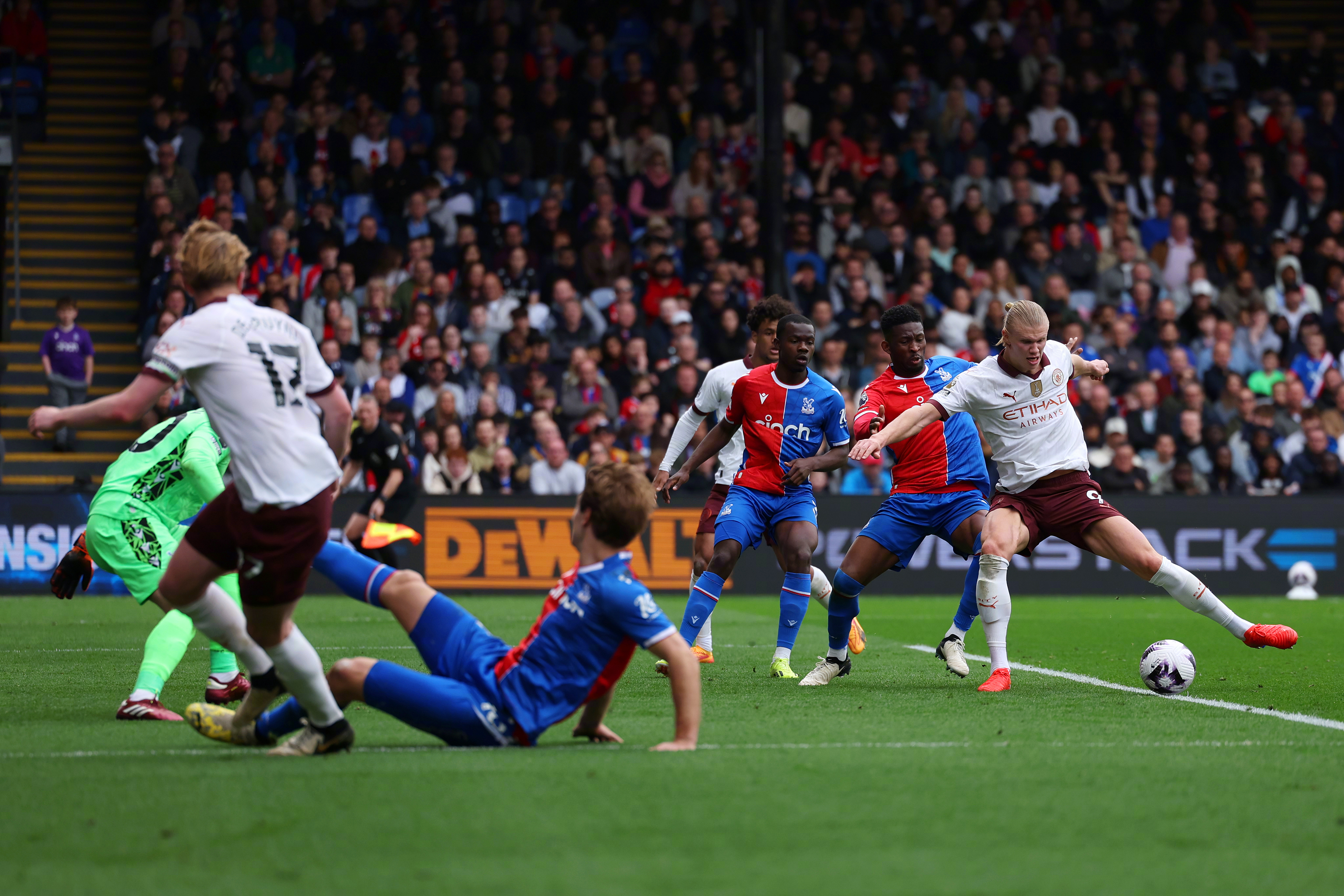 曼城主场迎战RB莱比锡，双方火力全开的简单介绍