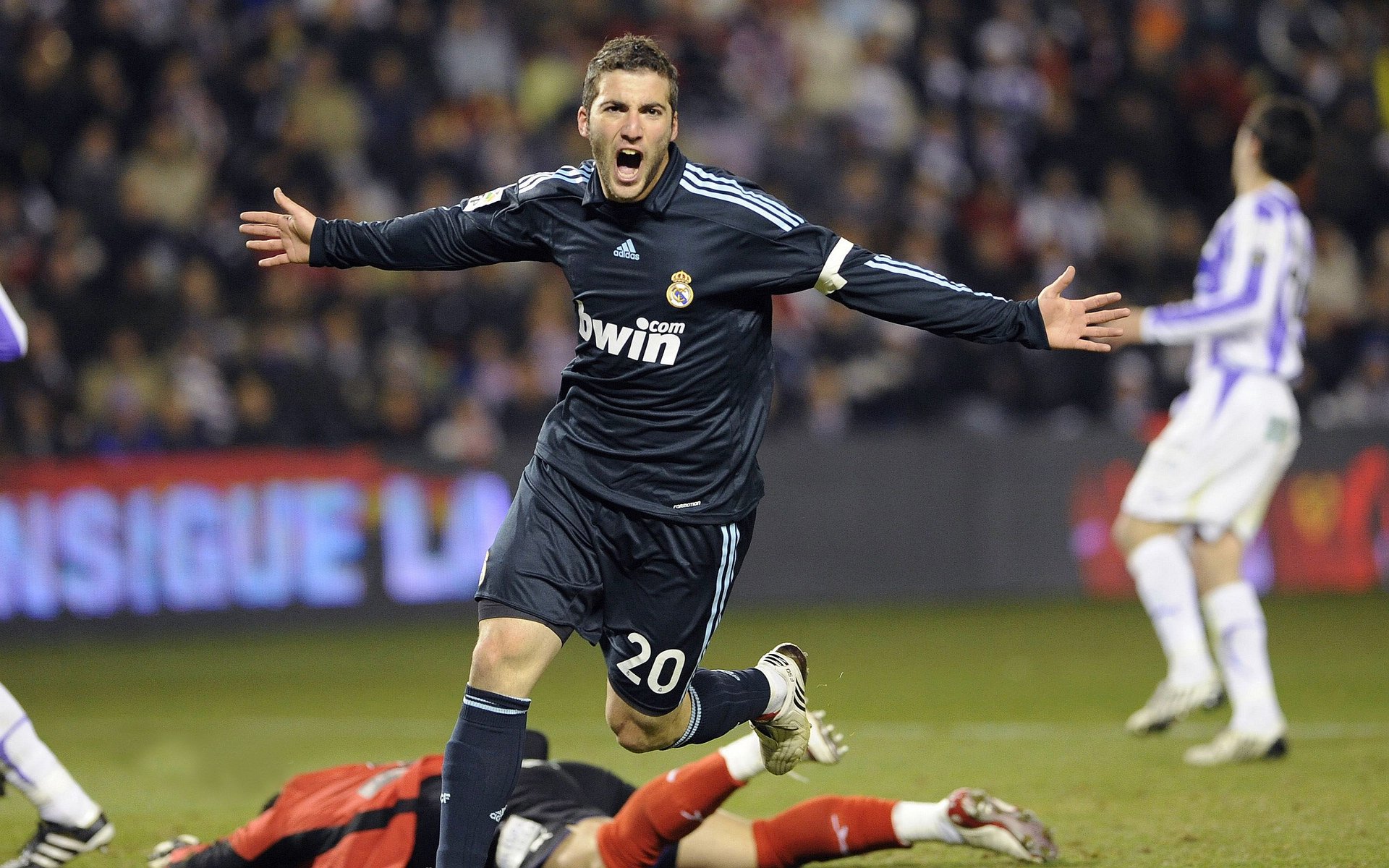 横扫波兰之夜，张继科扛起全队，中国乒乓再展王者风范