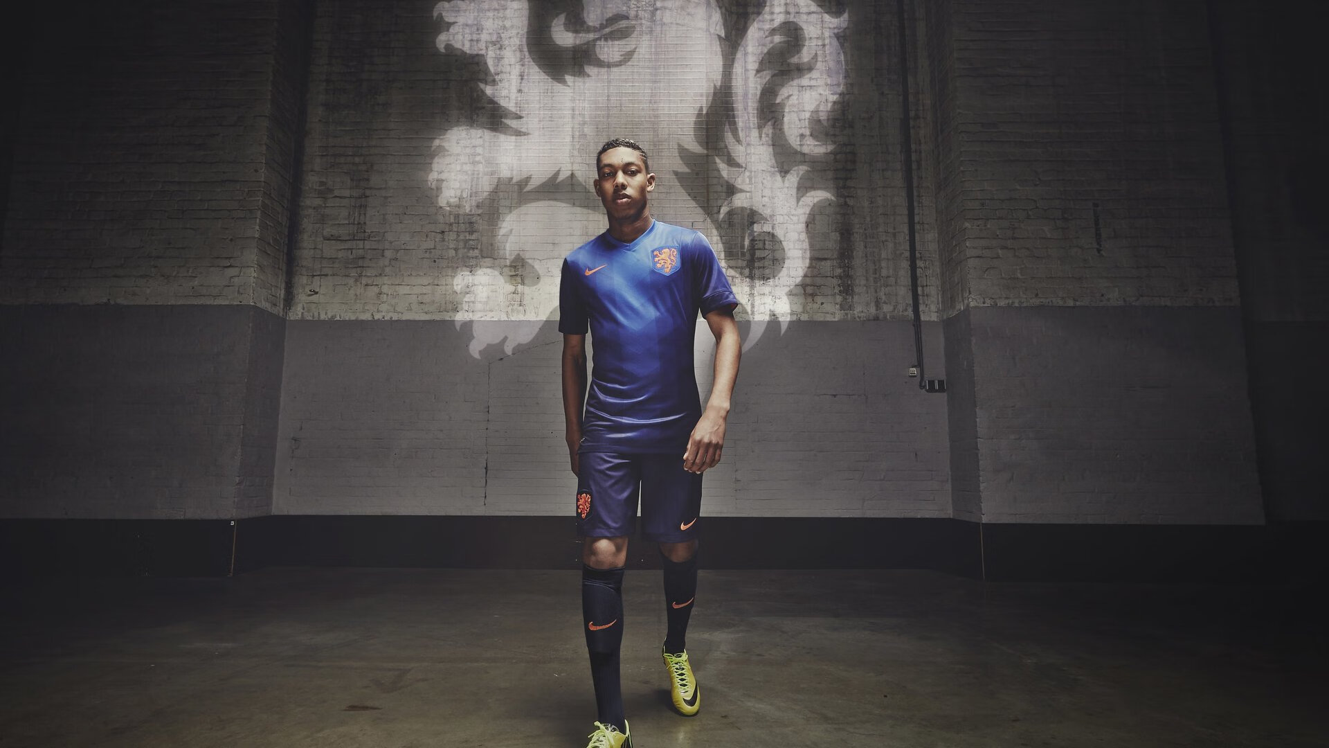 从梦剧场到潘帕斯，奥亚尔萨瓦尔如何以曼联式逆转刷新纪录